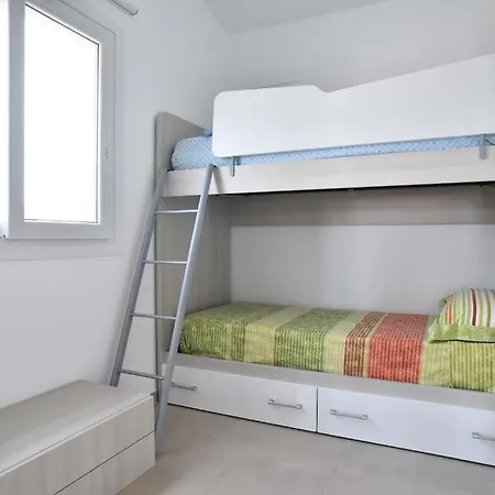 Oasi Con Piscina Apartment
