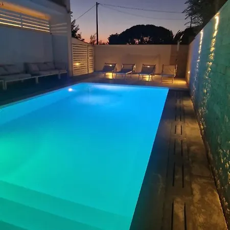 Oasi Con Piscina * レイタニ